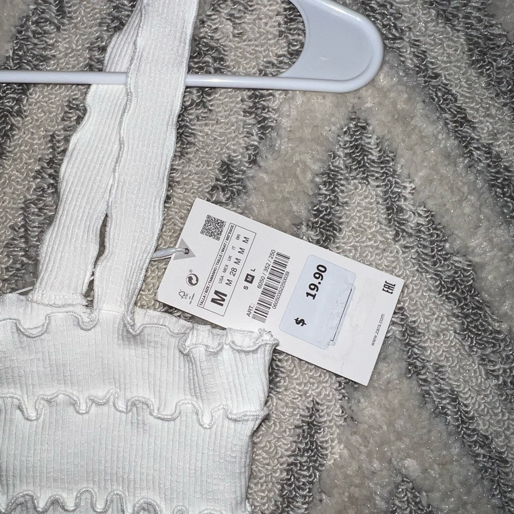 White Zara Ruffle Tank - Picture 2 of 2